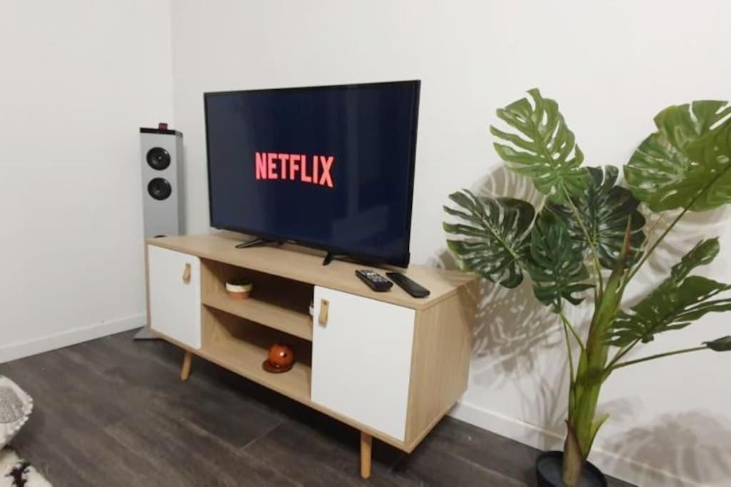 T3-Rare-2 Chambres-Parking Gratuit-2 Terrasses-Netflix-Proche Paris-La Defense Argenteuil Exteriör bild