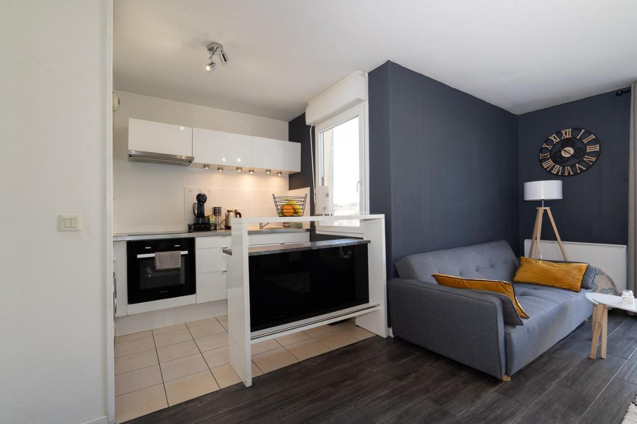 T3-Rare-2 Chambres-Parking Gratuit-2 Terrasses-Netflix-Proche Paris-La Defense Argenteuil Exteriör bild